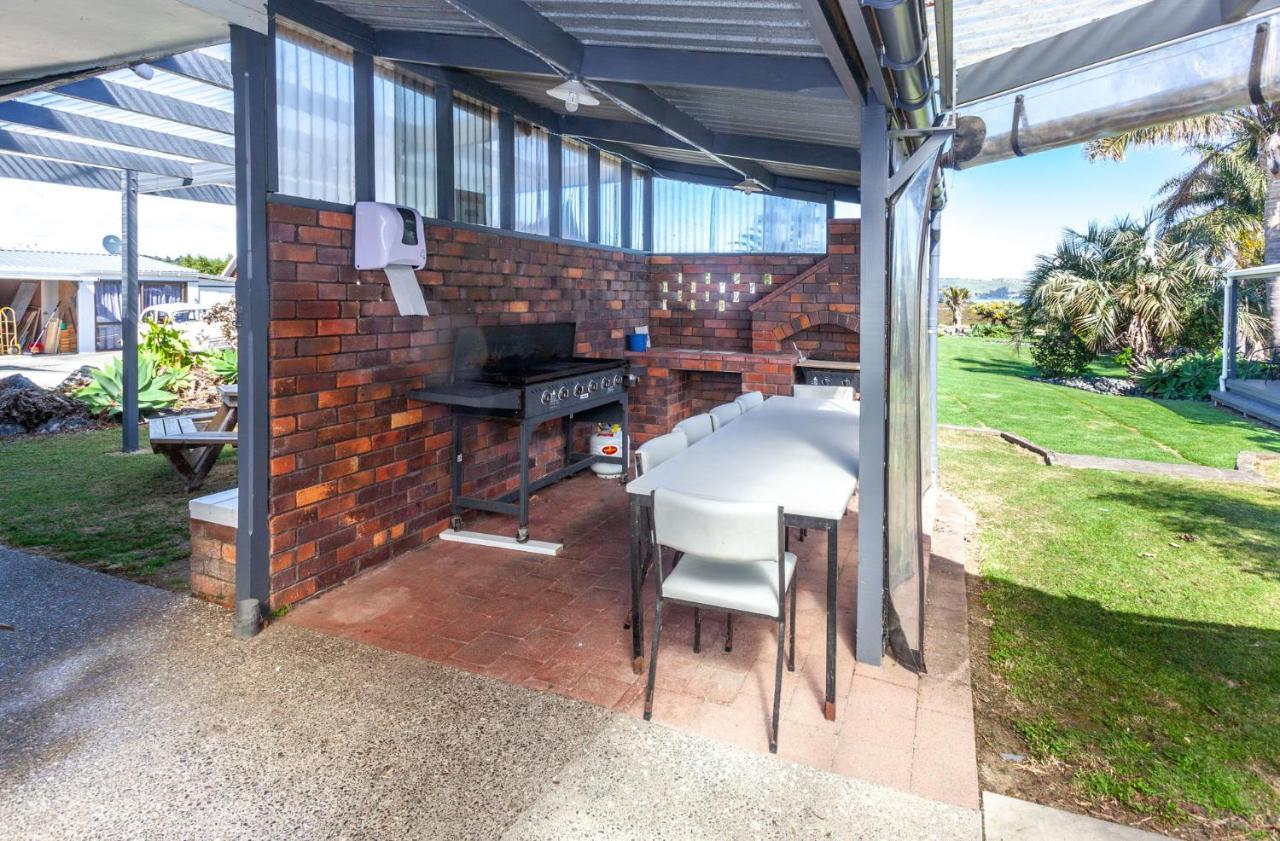 Tidewater Accommodation Coromandel Exterior foto